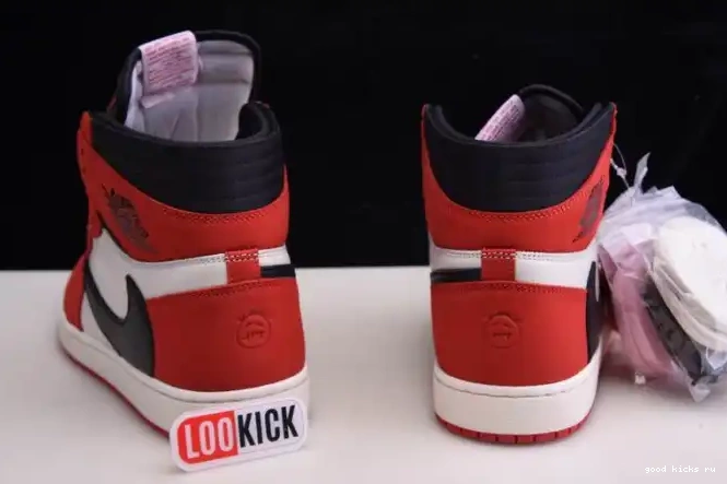 SCOTT JORDAN RETRO 1 OG TRAVIS AIR HIGH CD4487 X 100(RED) - 0525
